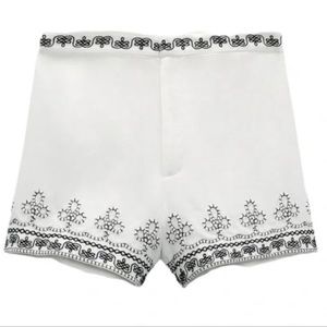 Zara embroidered white linen shorts size small